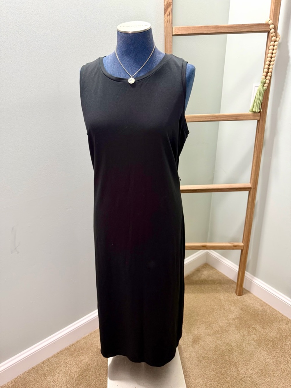 Banana Republic Black Sleeveless T-Shirt Midi Dress Size Large